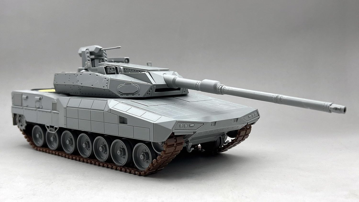 amusing-hobby-35a062-leopard-2-a-rc-3-0-panzermodell-1-35 image 5