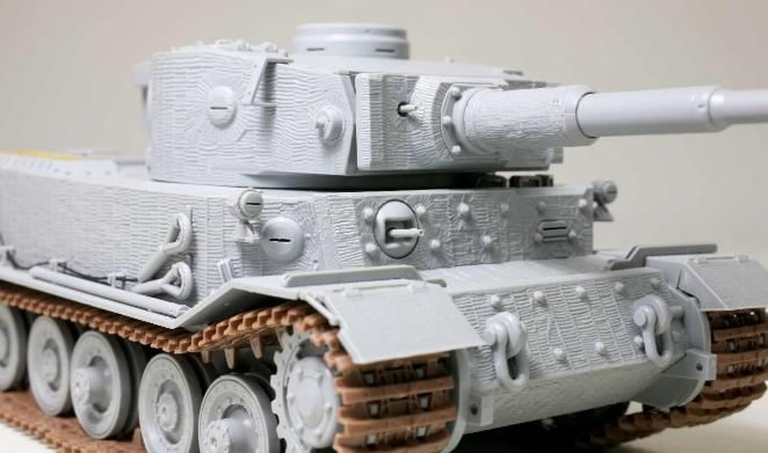 amusing-hobby-35a059-tiger-p-003-zimmerit-1-35 image 7