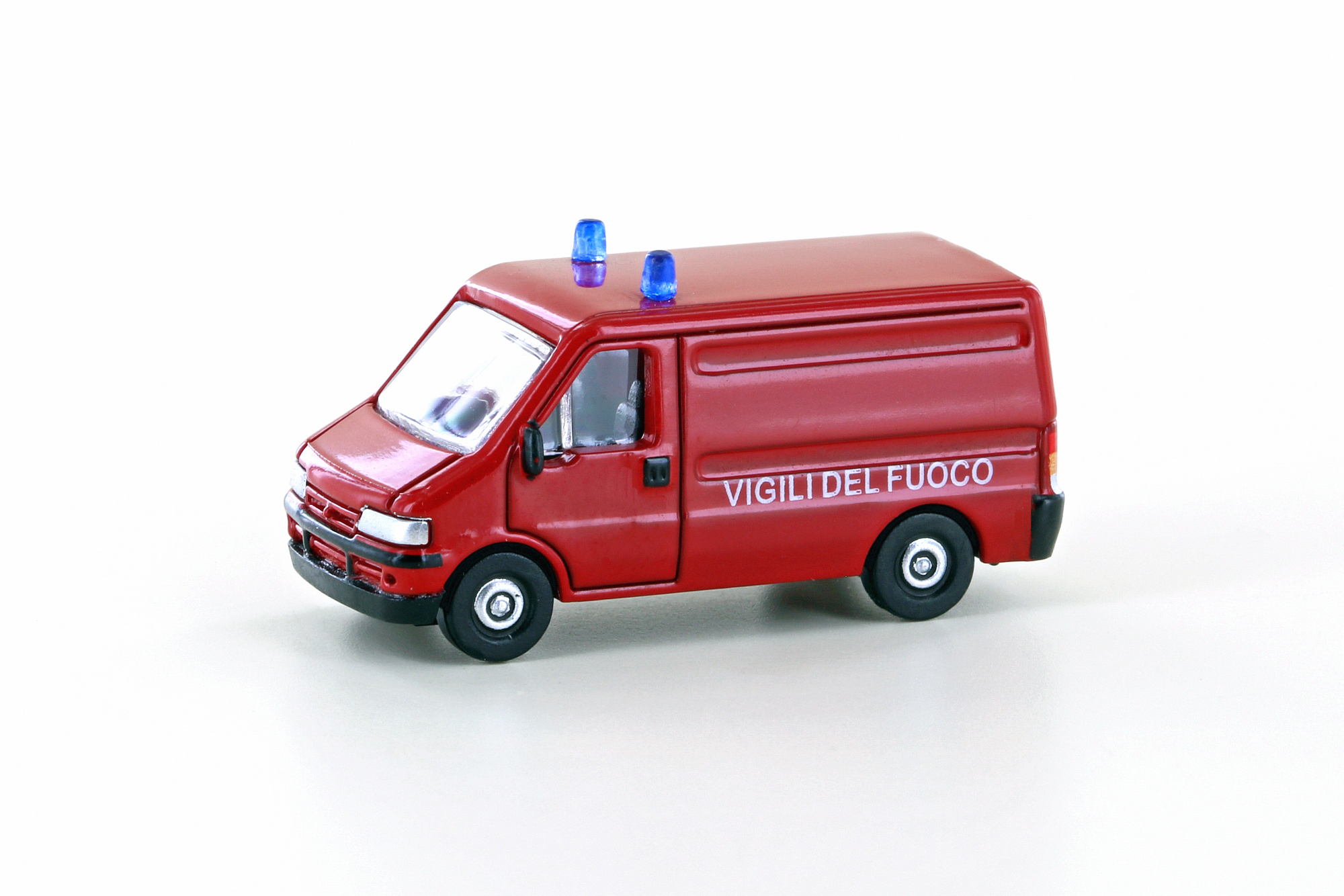 hobbytrain-modellautos-fiat-ducato-ii-feuerwehr-vigili-del-fuoco image 1