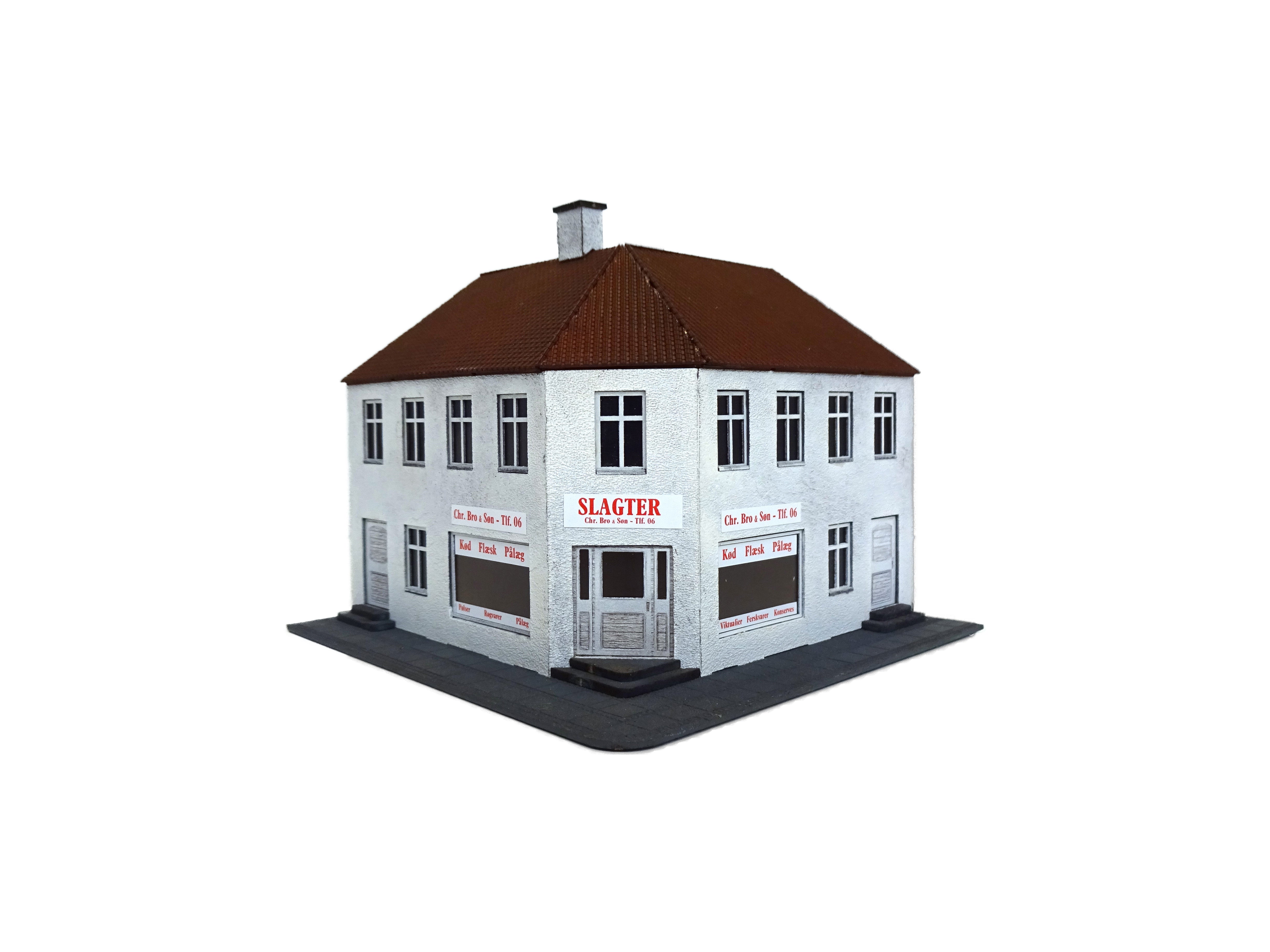 hobbytrade-danske-byhuse-ht-87201-eckhaus-modellhaus-wei-er-putz image 1